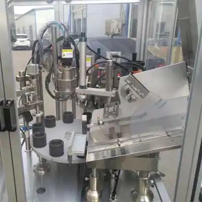 Automatic Inner Heating Tube Filling Sealing Machine 3 inner heating Tube Filling and sealing machine details