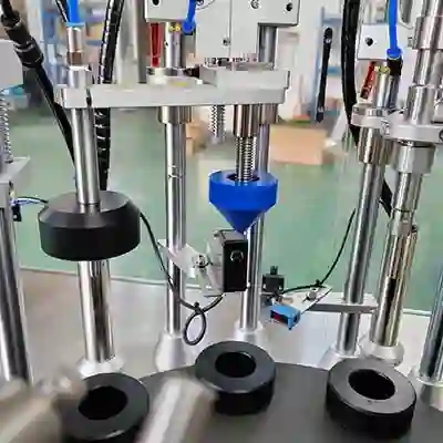 Automatic Inner Heating Tube Filling Sealing Machine 2 inner heating Tube Filling and sealing machine details1