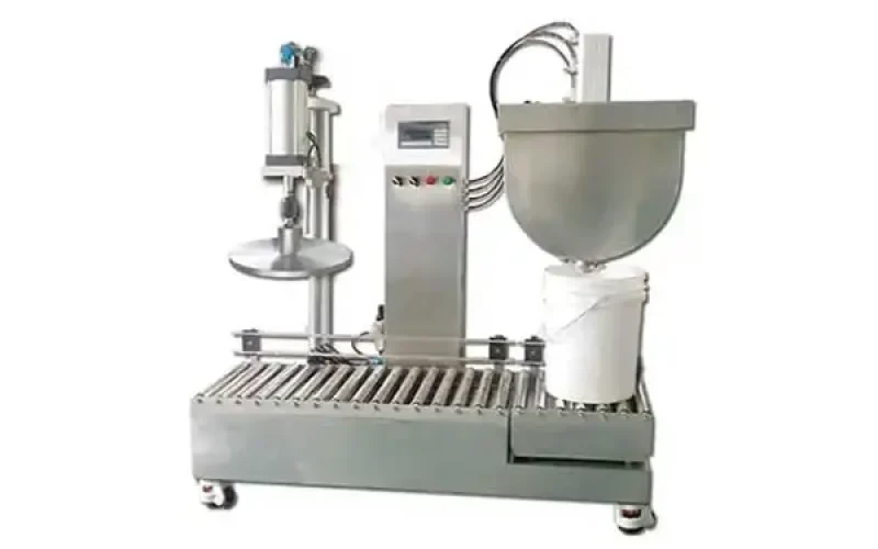 10kg-30kg-Weight-Liquid-Filling-Machine